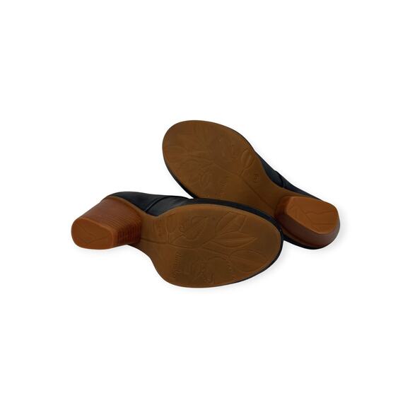 Dansko Minette Pumps | Black | 38 - Picture 10 of 10